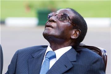 Robert Mugabe im April während der Vereidigung des neuen Vorsitzenden des obersten Gerichtshofes in Harare. Foto: Tsvangirayi Mukwazhi