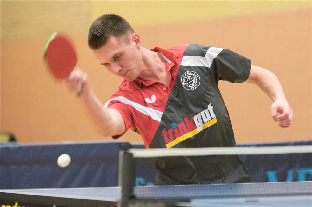 In Castrop-Rauxel: Die Tischtennissaison ist unterbrochen bis zum Jahresende Robin Gude, Landesliga-Kapitän der DJK Roland Rauxel, erachtet die Aussetzung des Spielbetriebs für sinnvoll.