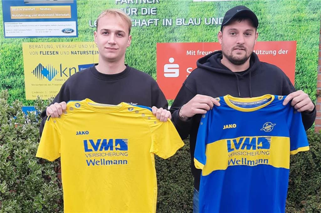 Ein Neuer und ein alter Bekannter für SV Herbern: Beide Spieler kommen vom SV Rinkerode Robin Günther und Jan Hoenhorst bei ihrer Vorstellung.
