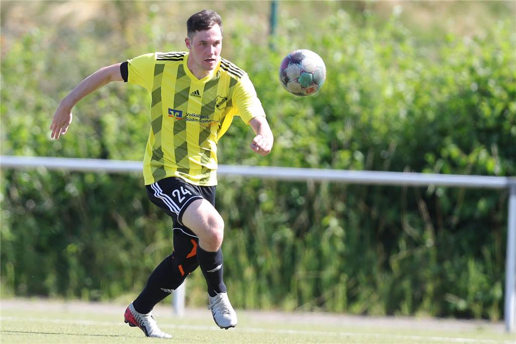 Spieler von Westfalia Vinnum gelingt am Wochenende „Historisches“ und hat noch nicht genug Robin Hagenmeyer spielt seine beste Saison im Seniorenbereich.