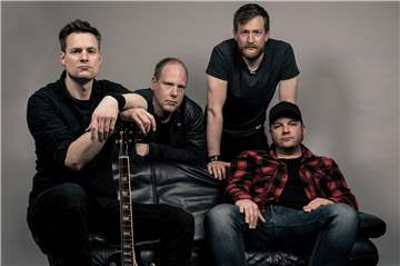 Rockwasser spielt beim Fest der Kulturen