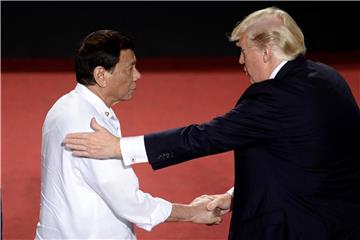 Rodrigo Duterte (l.) und Donald Trump sind beim Thema Menschenrechte auf Augenhöhe. Foto: Noel Celis