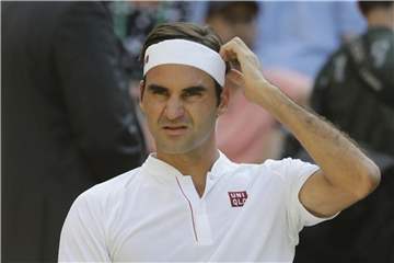Roger Federer hat seine Teilnahme am Turnier in Toronto abgesagt um für die US Open fit zu sein. Foto: Ben Curtis/AP