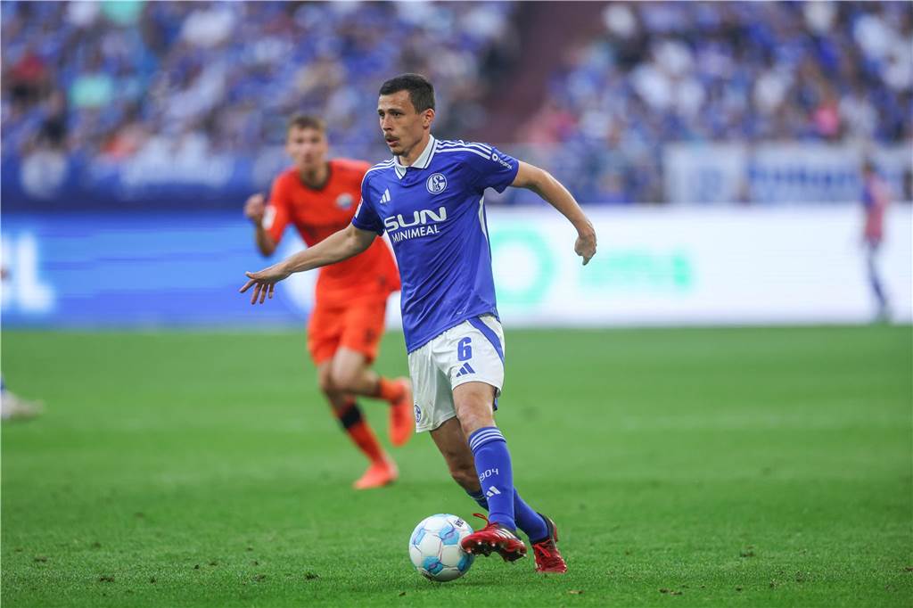 Schalke-Torwart Heeekeren tobt nach Debakel: Ron Schallenberg war stinksauer.