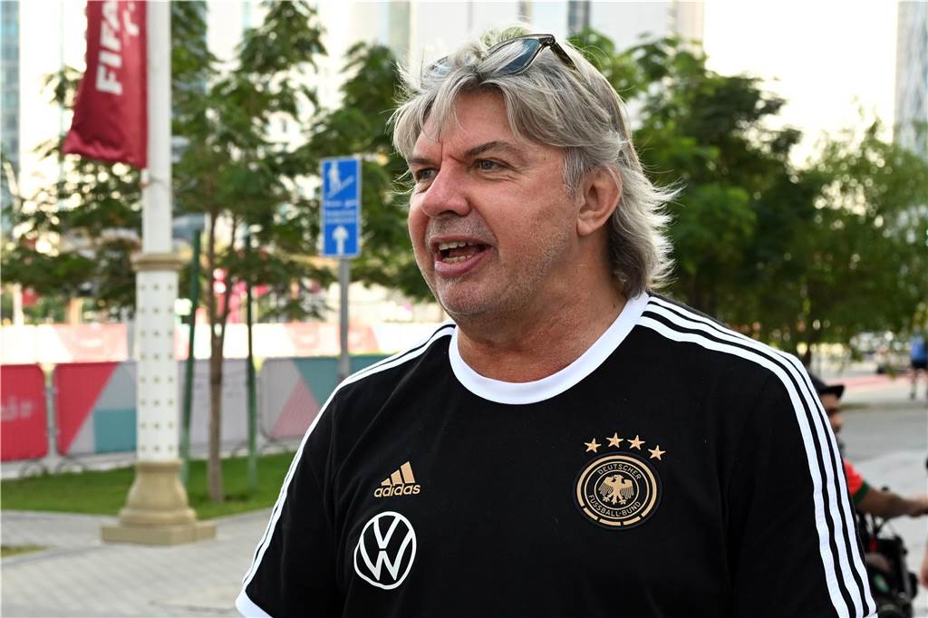 Trendwende nach 20 Jahren: Wieder bedeutend mehr Schiedsrichter im ganzen Bundesgebiet Ronny Zimmermann lächelt.