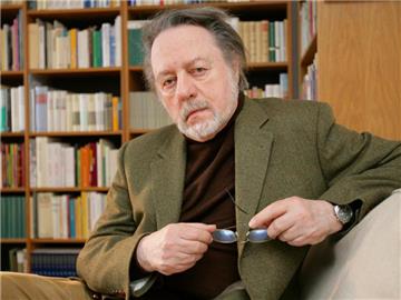 Ror Wolf wird geehrt. Foto: Uwe Anspach