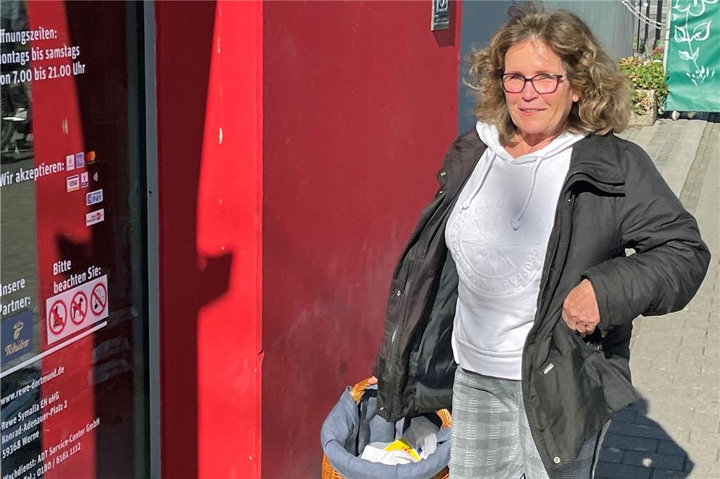 Mit Video: Kunden haben kein Verständnis für Rewe-Schließung in Werne Roswitha Homann geht nahezu jeden Tag ins Horne-Center. Aber nicht nur wegen des Rewe-Marktes, "sondern auch wegen Rossmann".