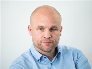 Rouven Schröder plädiert für eine strengere Regulierung des Transfermarktes. Foto: Andreas Arnold