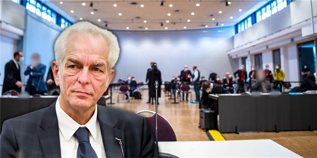 Klinik-Morde: Urteil für die Chefs von Serienmörder Högel scheint festzustehen Rudolf Mintrop, ehemaliger Chef des Dortmunder Klinikums, steht seit Februar mit sechs weiteren Angeklagten vor dem Oldenburger Landgericht. Das Verfahren findet wegen seiner Größe in der Weser-Ems-Halle in Oldenburg statt.