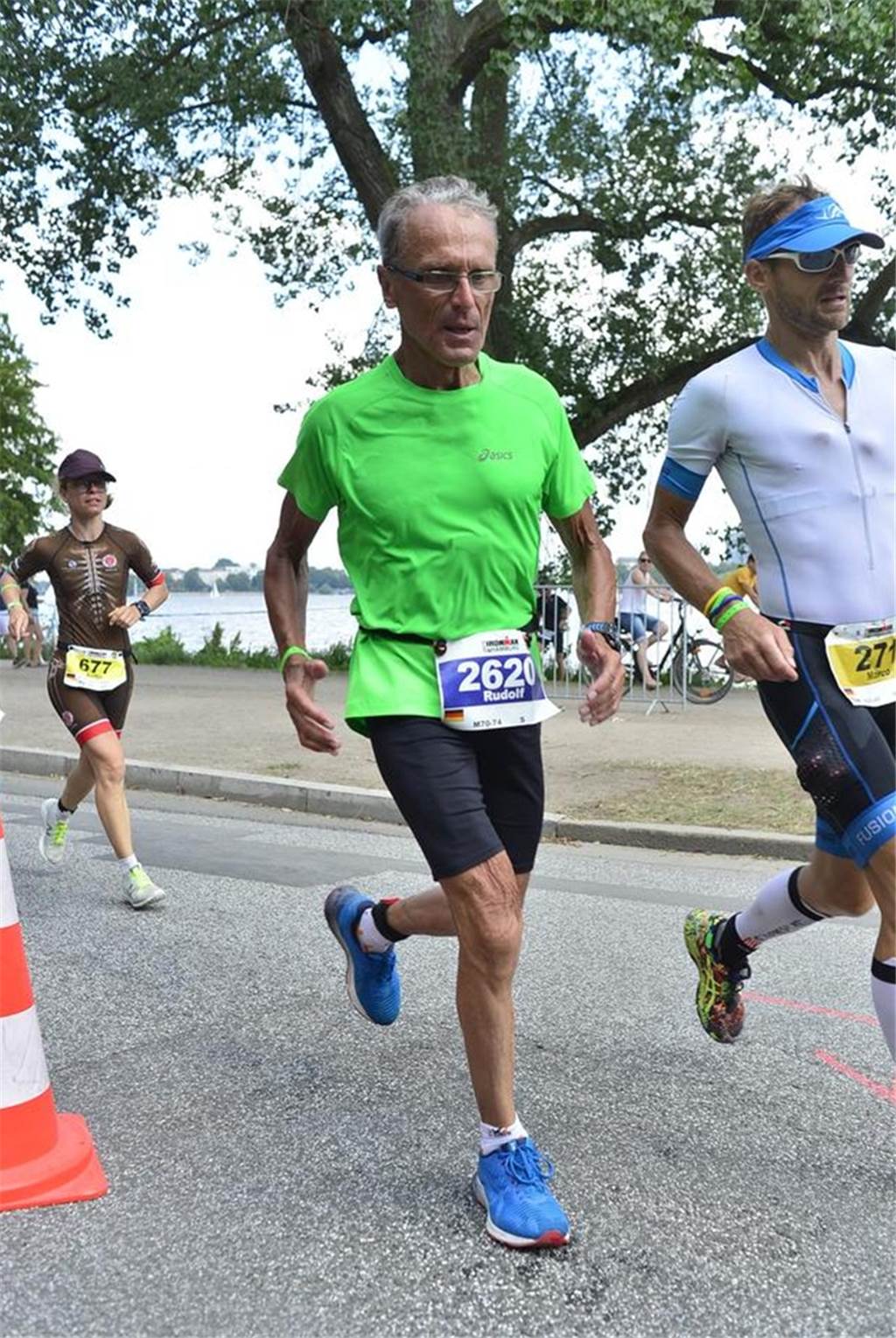 Extremsportler verzichtet auf den Hawaii-Ironman und stellt sich einer anderen Challenge Rudolf Schubert beim „Ironman“ in Hamburg