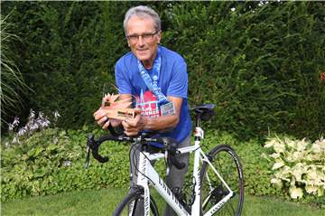 Rudolf Schubert hat sich für den „Ironman“-Wettbewerb auf Hawaii qualifiziert. Doch er stellt sich lieber einer anderen Herausforderung.