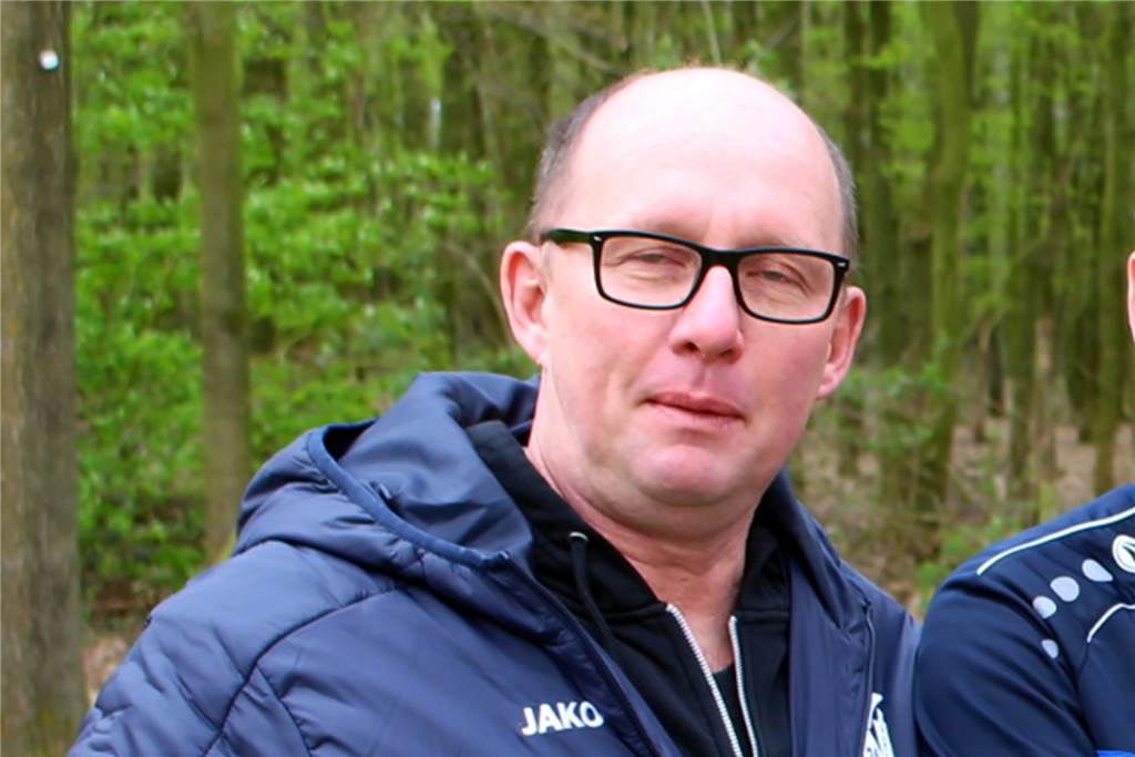Rüdiger Willms trainierte in der Jugend seinen Sohn Dustin Willms und Cyrill Akono, die jetzt in der 3. Liga spielen.