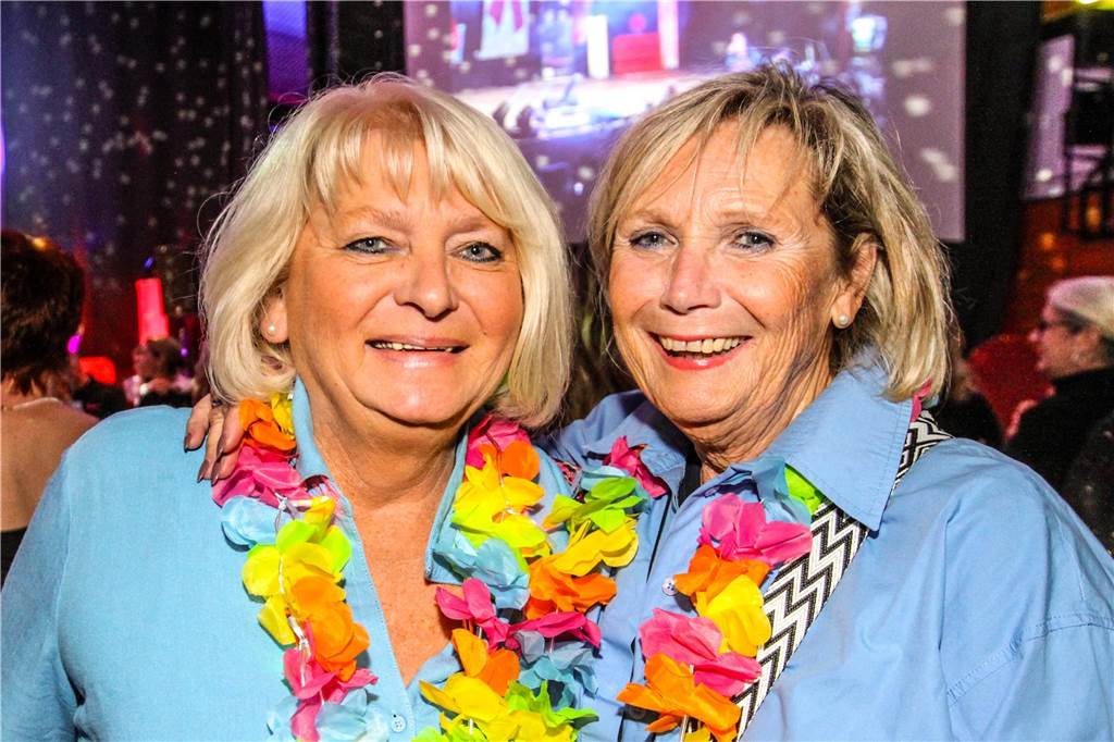 Viele Gäste feierten bei der 24. Aids-Gala in der Europahalle Castrop-Rauxel.