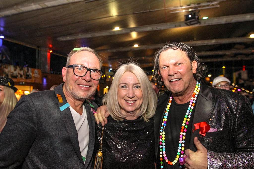 Viele Gäste feierten bei der 24. Aids-Gala in der Europahalle Castrop-Rauxel.