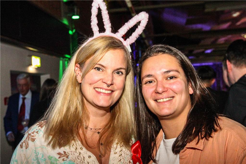 Viele Gäste feierten bei der 24. Aids-Gala in der Europahalle Castrop-Rauxel.