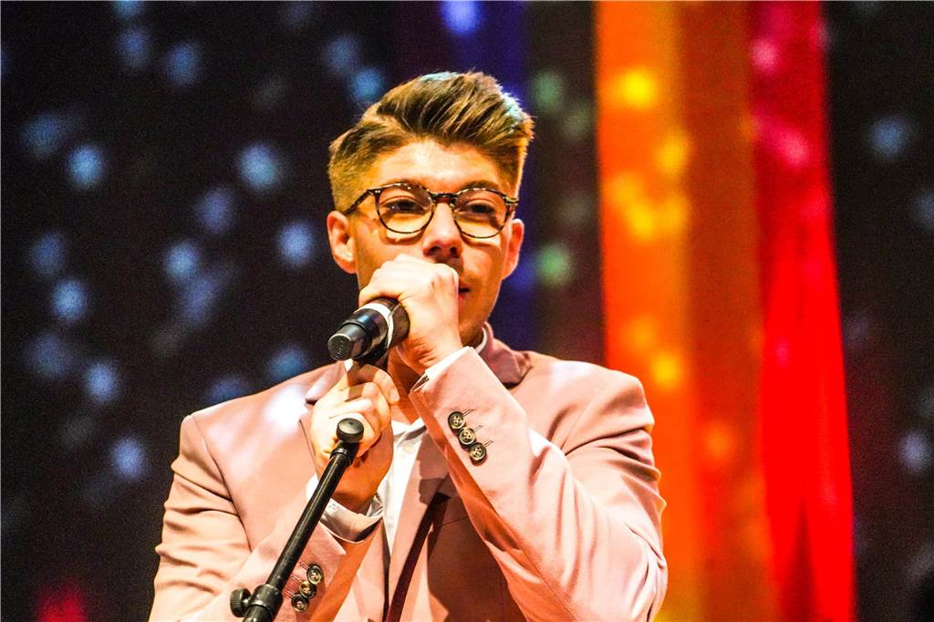 Viele Gäste feierten bei der 24. Aids-Gala in der Europahalle Castrop-Rauxel.
