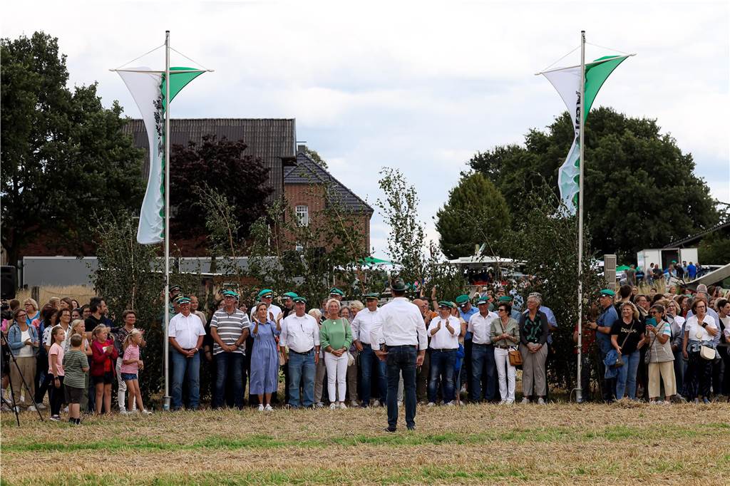 Rund 1.000 Schützen übten das Marschieren.