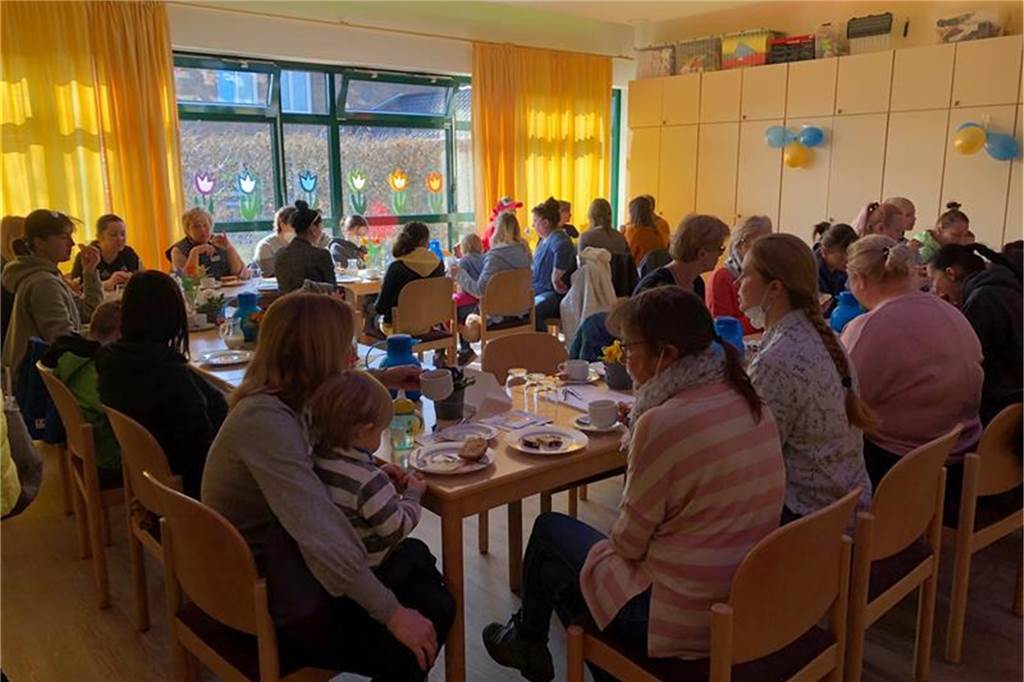 Frauencafé in Werne: Erste Schritte für ukrainische Familien Rund 30 Frauen und 15 Kinder waren der Einladung gefolgt.