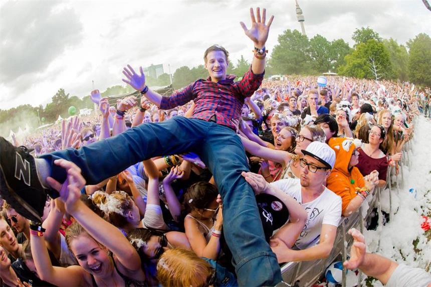 Wer tritt auf? Was macht die Sicherheit? Und gibt's noch Karten? Rund 50.000 Musik-Fans werden zum Juicy Beats 22 erwartet.