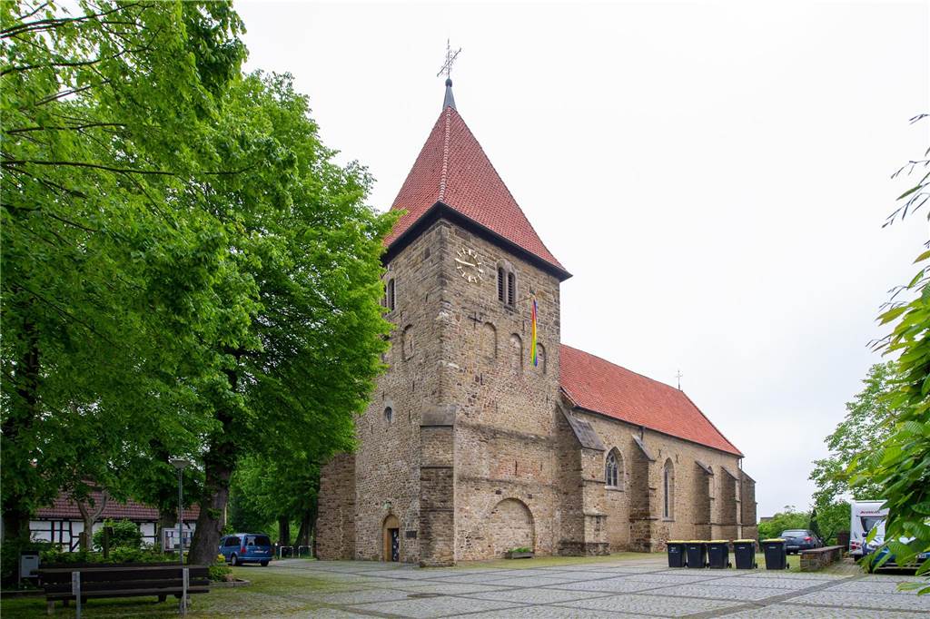 Heimatverein Flaesheim: „Wir sind total begeistert, was hier passiert“ Die Stiftskirche in Flaesheim