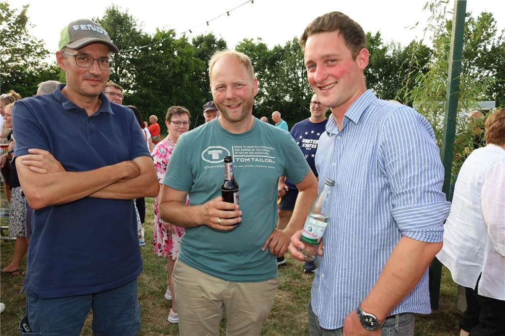 Summer Specials Olfen 2023: Viele Bilder vom Sommerabend in Vinnum Rundum wohl fühlten sich die Besucher beim dritten Teil der Summer Specials Vinnum