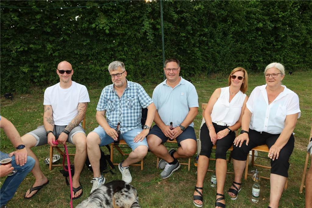 Summer Specials Olfen 2023: Viele Bilder vom Sommerabend in Vinnum Rundum wohl fühlten sich die Besucher beim dritten Teil der Summer Specials Vinnum
