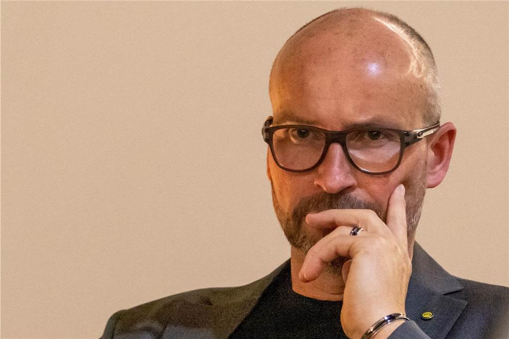 BVB-Coach Groener fordert: „Müssen alles reinhauen“ Rupert Thiele ist nun offiziell Abteilungsleiter des BVB.