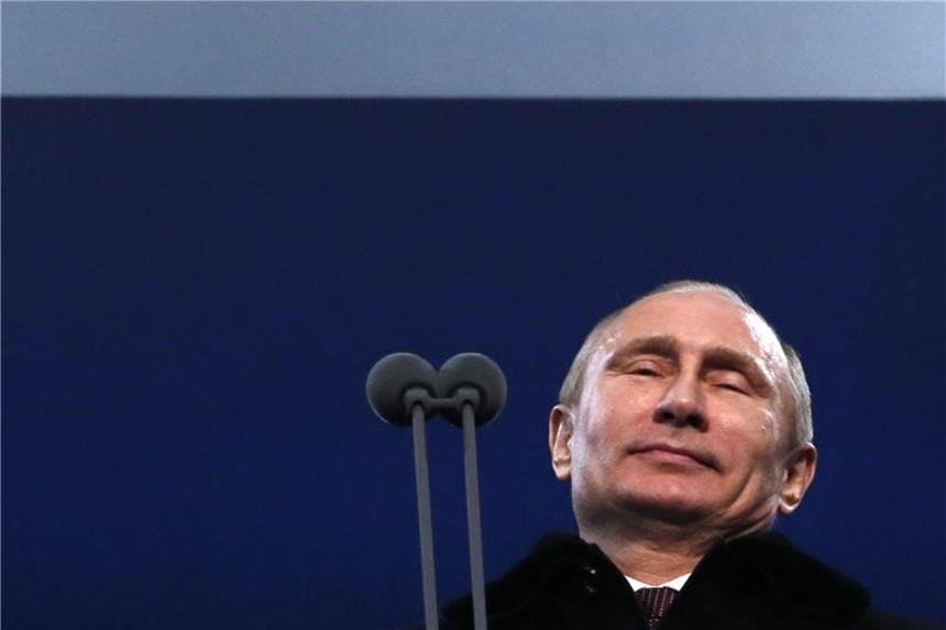 Putin sieht Doping-Kampagne: Weitere vier Skiläufer gesperrt Russlands Präsident Wladimir Putin vermutet eine gezielte Kampagne durch das IOC kurz vor der russischen Präsidentenwahl. Foto: Barbara Walton
