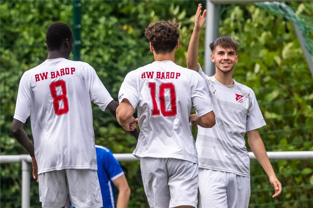 Kreisliga-Fußballer kennen ihre Spielpläne: Spitzenspiel am ersten Spieltag, viele Derbys RW Barop muss einen neuen Versuch in Sachen Aufstieg unternehmen.