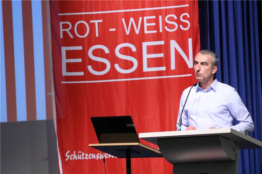 RWE-Boss Uhlig wehrt sich nach Spielabsage: Wir hätten wirklich sehr gern gespielt RWE-Boss Marcus Uhlig betont, dass er am Samstag gerne gespielt hätte.