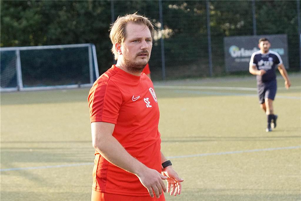 RWU-Coach Sebastian Eckei