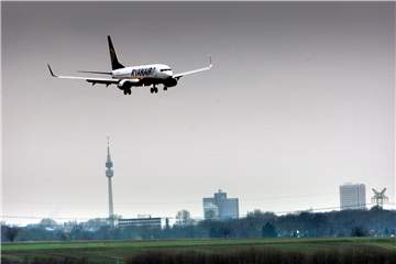 Ryanair hat in Dortmund Flüge von und nach Palma am Mittwoch sowie am Donnerstag nach Porto gestrichen.