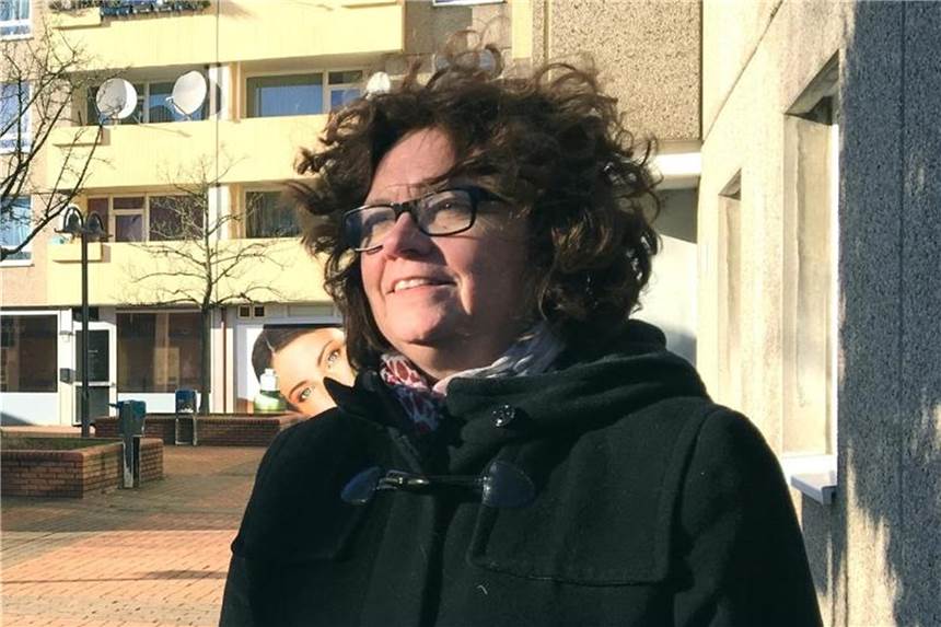 „Die Schicksalswender“ und die Schattenseite des Lebens Sabine B. ist für 15 Bedürftige verantwortlich. Foto: Daniela Hoyer/ZDF