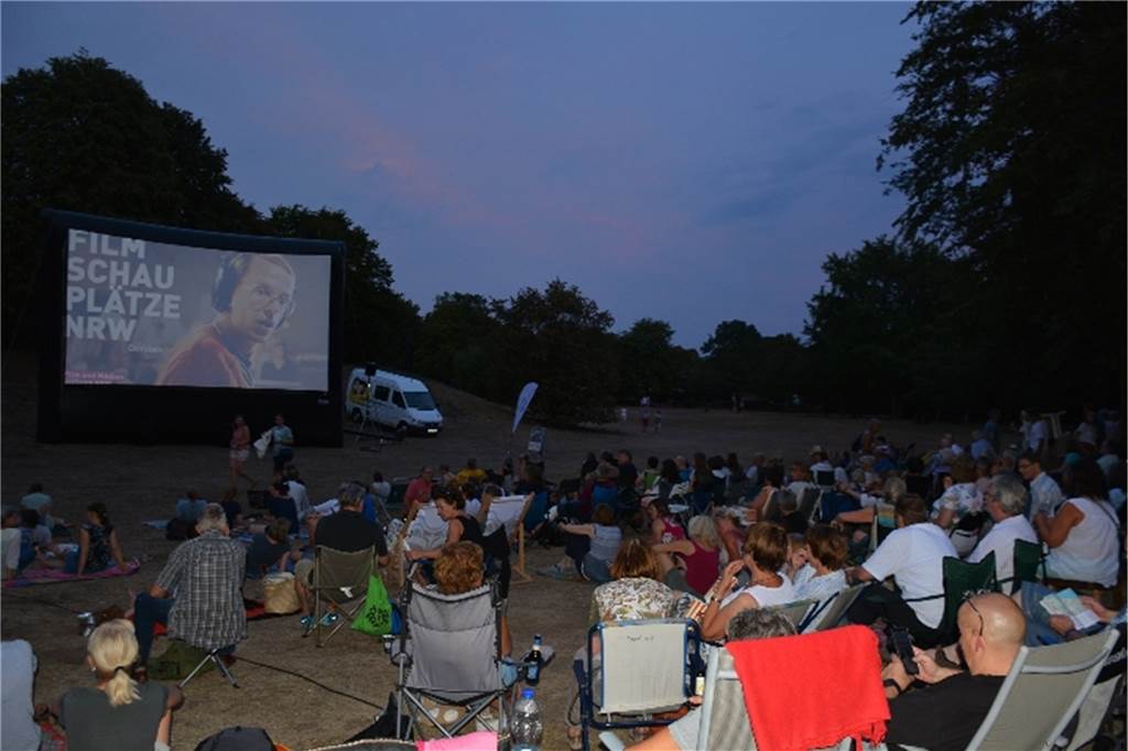 Bewerbungen für Kultursommer Dorsten: Kreativszene noch eher verhalten Sabine Fischer würde sich über ein Open-Air-Kino beim Kultursommer freuen.
