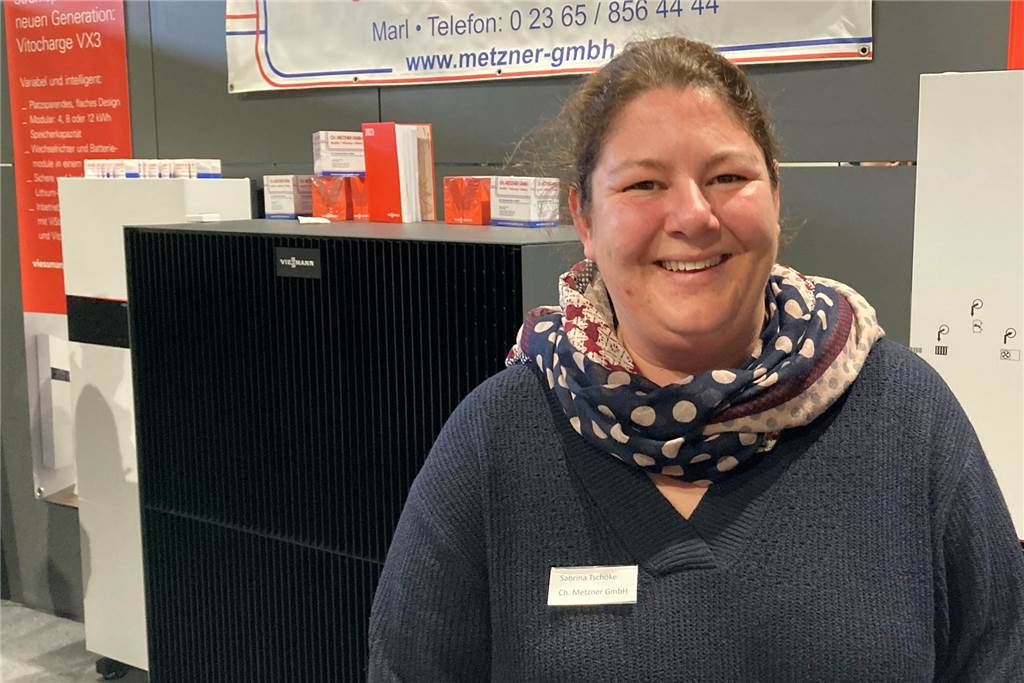 Tausende bei der Handwerkermesse: Das sind die Tipps zum Energiesparen Sabrina Tschöke, Geschäftsführerin der Christian Metzner GmbH