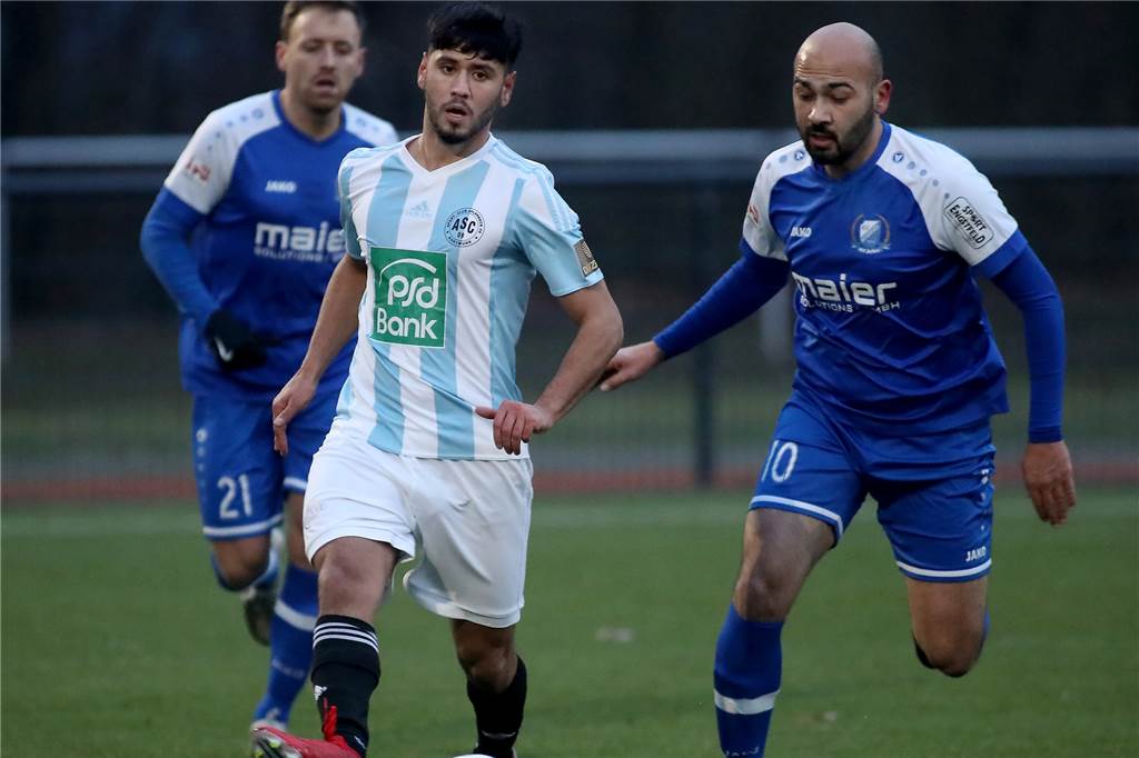 Was die Jungs des ASC 09 Dortmund bisher abreißen, ist der Wahnsinn Said Dahoud (l.) spielt bisher eine starke Saison.