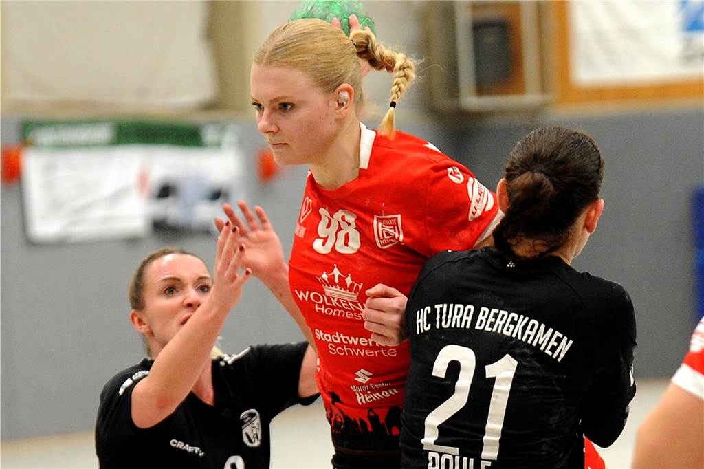 Kuriosum für die Schwerter Teams: Spiel eins für HSG Schwerte/Westhofen nach Trainerwechsel Sally Unger, hier gegen Bergkamen, ist mit den Oberliga-Handballerinnen der HSG Schwerte/Westhofen, am Samstag in Königsborn zu Gast.