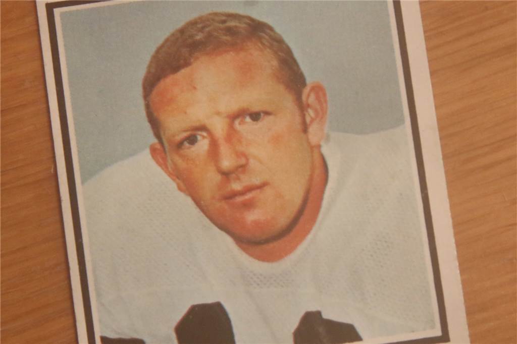 Der erste deutsche NFL-Star: Die Geschichte von Horst Mühlmann Sammelkarte in Farbe aus Horst Mühlmanns Zeit in Cincinnati