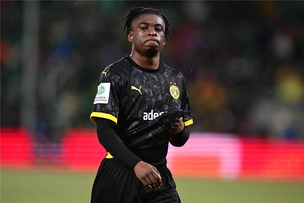 BVB-U19 kassiert Tiefschlag in letzter Minute: Aus in der Youth League gegen MSK Zilina Samuel Bamba schaut zur Seite.