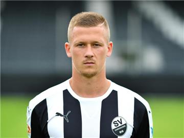 Sandhausens Neuzugang Mirco Born hat sich bei einem Testspiel einen Kreuzbandriss zugezogen. Foto: Uwe Anspach