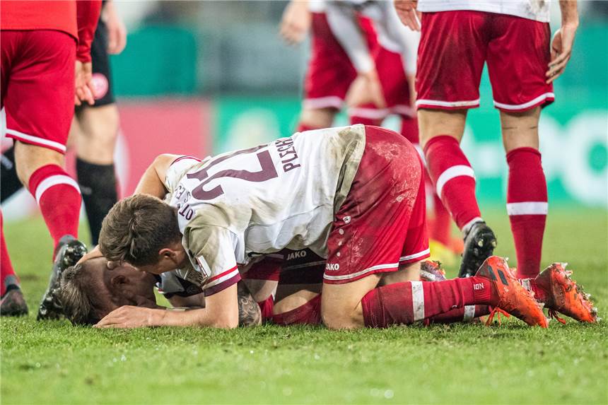Sandro Plechaty als umjubelter Matchwinner: RW Essen verteidigt Tabellenspitze Sandro Plechaty erzielte am Wochenende schon sein drittes Saisontor.