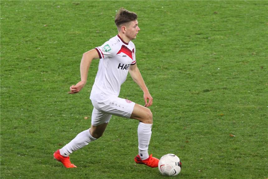 Serie von RWE und Sandro Plechaty reißt im Derby – Backszat und Hanke in Lauerstellung Sandro Plechaty und Rot-Weiss Essen waren am Samstag im Regionalliga-Derby gefordert.