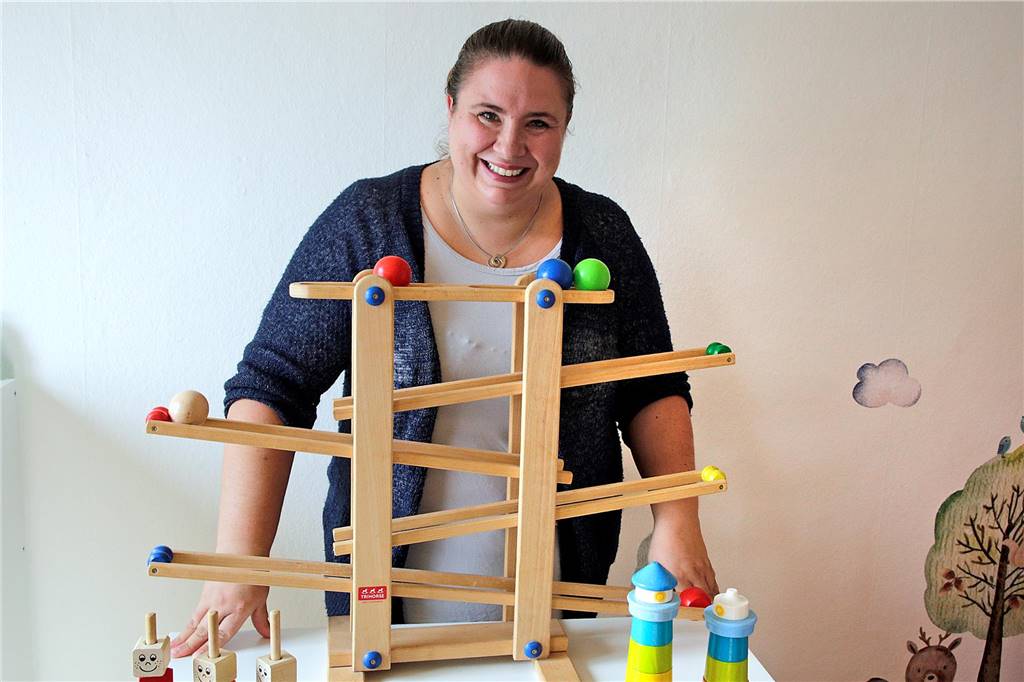 Sarah Winkelbeiner-Stessun freut sich darauf, mit den Römerkids die Kugeln rollen zu lassen.