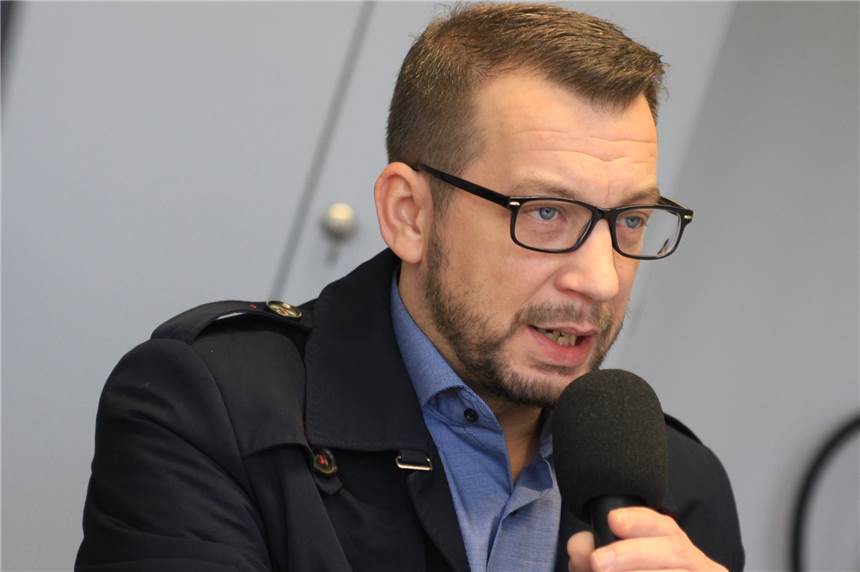 Der TuS Niederaden zieht seine Mannschaft vom Spielbetrieb zurück Sascha Holz, Vorsitzender des TuS Niederaden, bestätigte am Montag den Rückzug der TuS-Frauen.