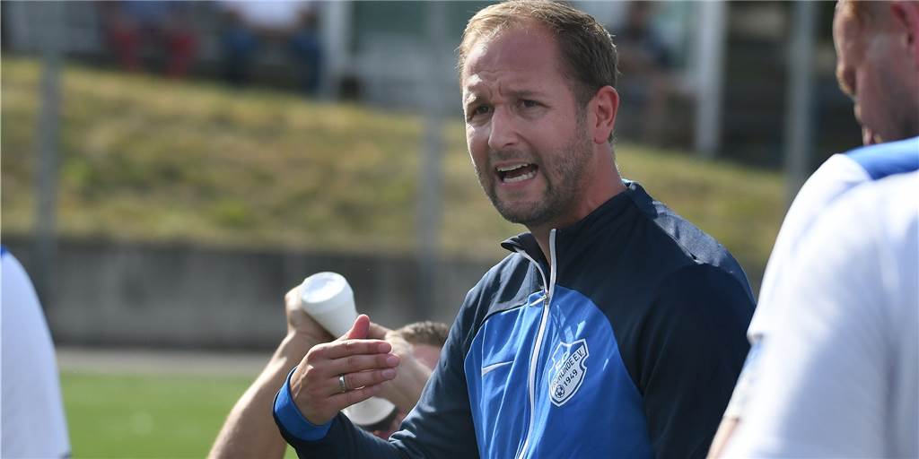 FC Frohlinde: Trainer Sascha Rammel will eine neue Falle aufstellen Sascha Rammel, Coach des FC Frohlinde, räumt nach dem vierten Bezirksliga-Spieltag ein, dass er eine neue Taktik wählen muss.