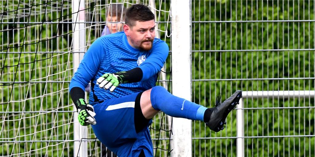 Rekord-Klatsche hinterlässt Spuren beim SV Preußen Lünen: „Da ist einem zum Heulen zumute“ Satte 25 Mal musste Sebastian Lemke den Ball am Sonntag aus dem Tor des SV Preußen Lünen holen.