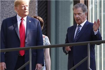 Sauli Niinistö, Präsident von Finnland, empfängt US Präsident Donald Trump. Foto: Pablo Martinez Monsivais/AP