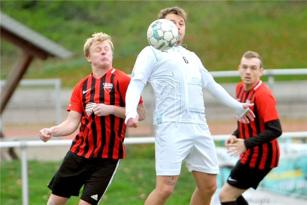 SC Hennen gewann das Spiel gegen ASSV Letmathe II mit 3:0.