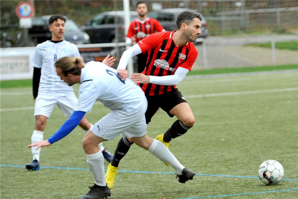 SC Hennen gewann das Spiel gegen ASSV Letmathe II mit 3:0.