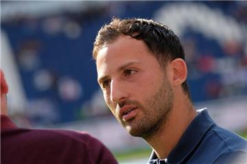 Schalke-Trainer Domenico Tedesco erwartet von seiner Mannschaft eine deutliche Leistungssteigerung. 